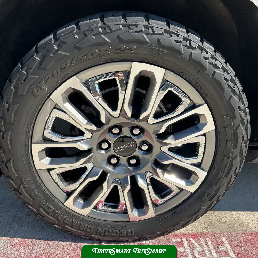 2023 GMC Yukon XL Denali Ultimate
