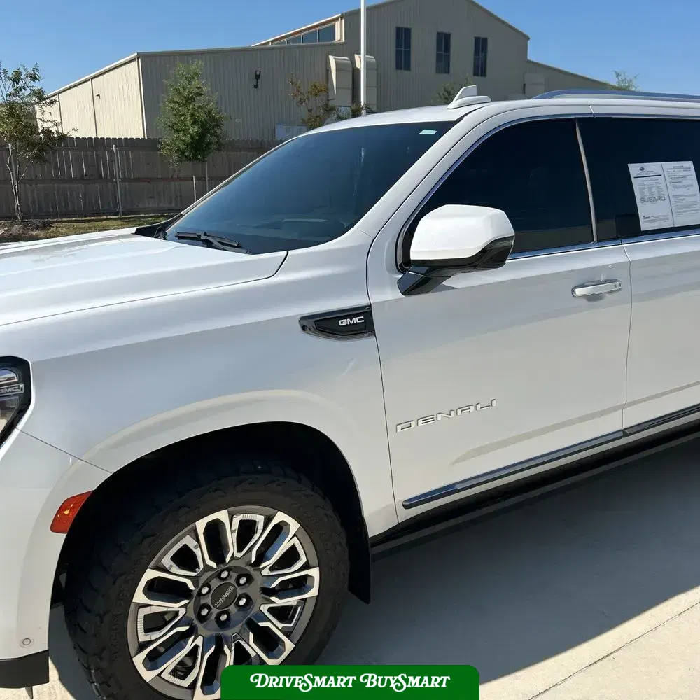 2023 GMC Yukon XL Denali Ultimate