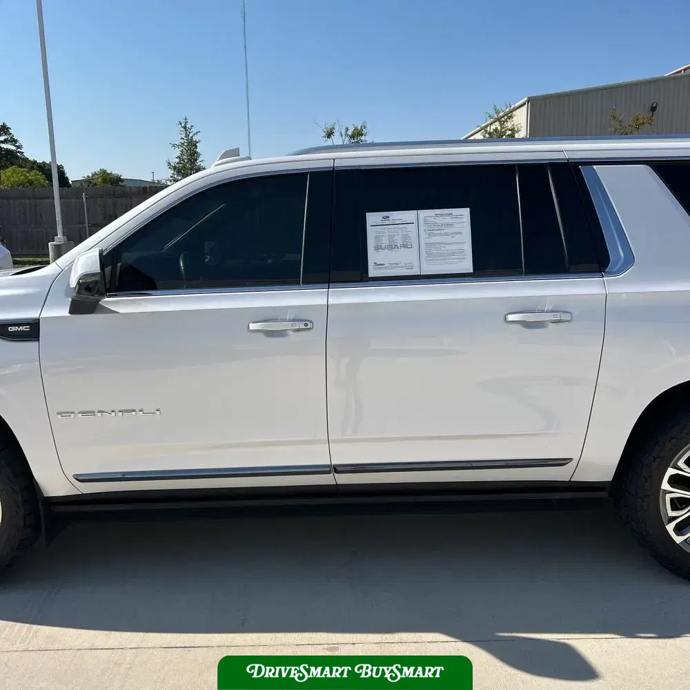 2023 GMC Yukon XL Denali Ultimate