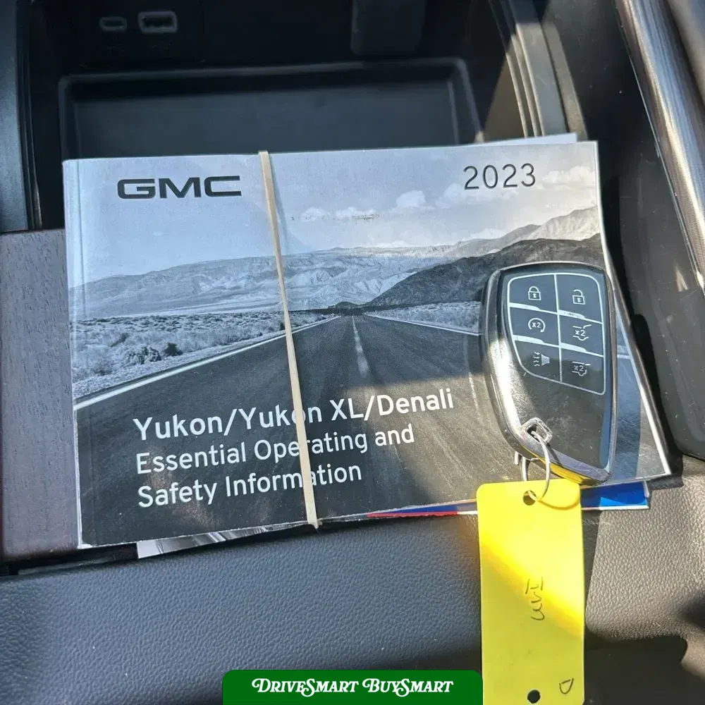2023 GMC Yukon XL Denali Ultimate