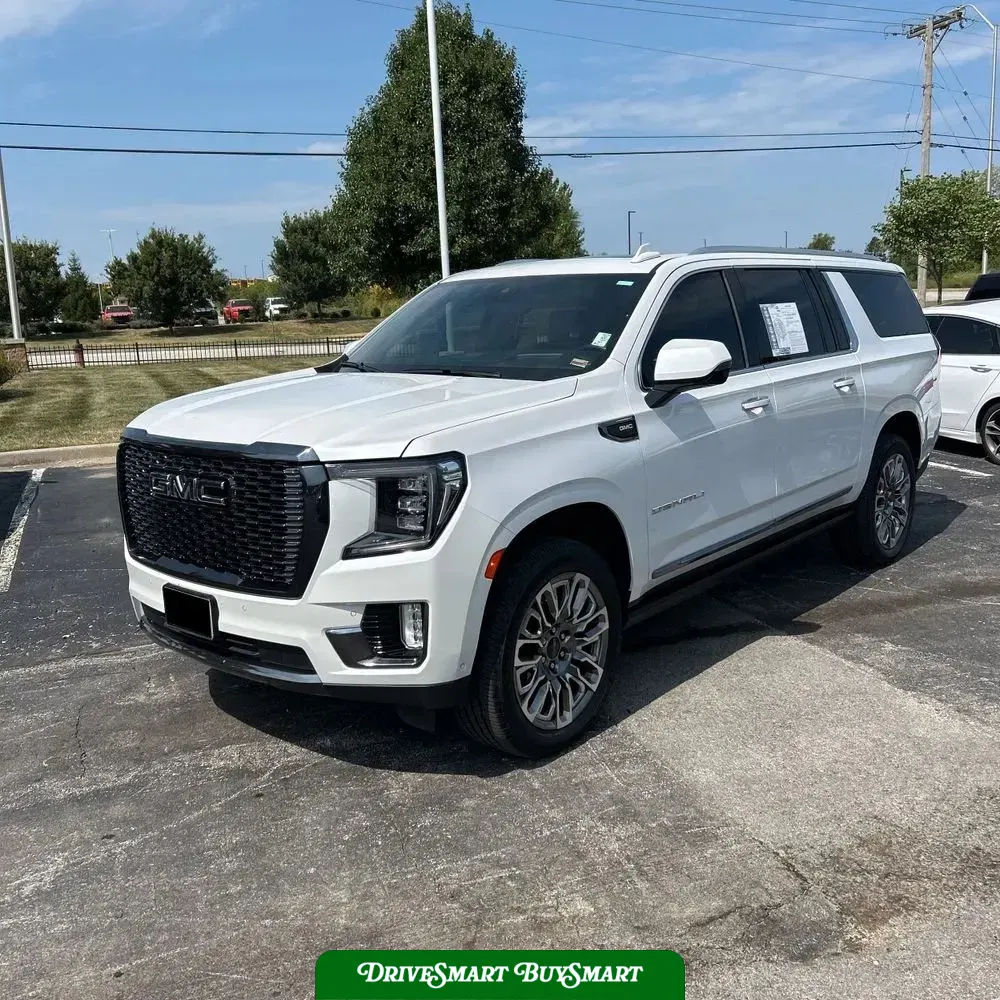 2023 GMC Yukon XL Denali Ultimate