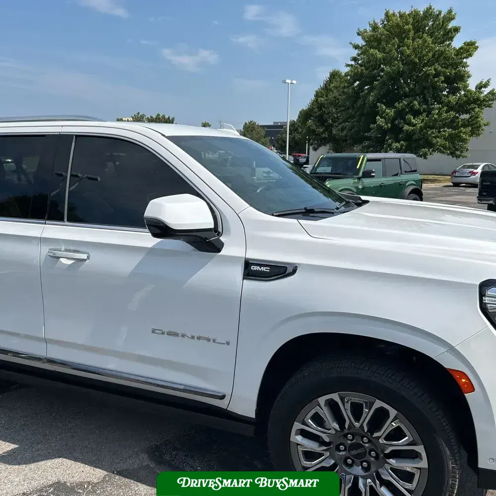 2023 GMC Yukon XL Denali Ultimate