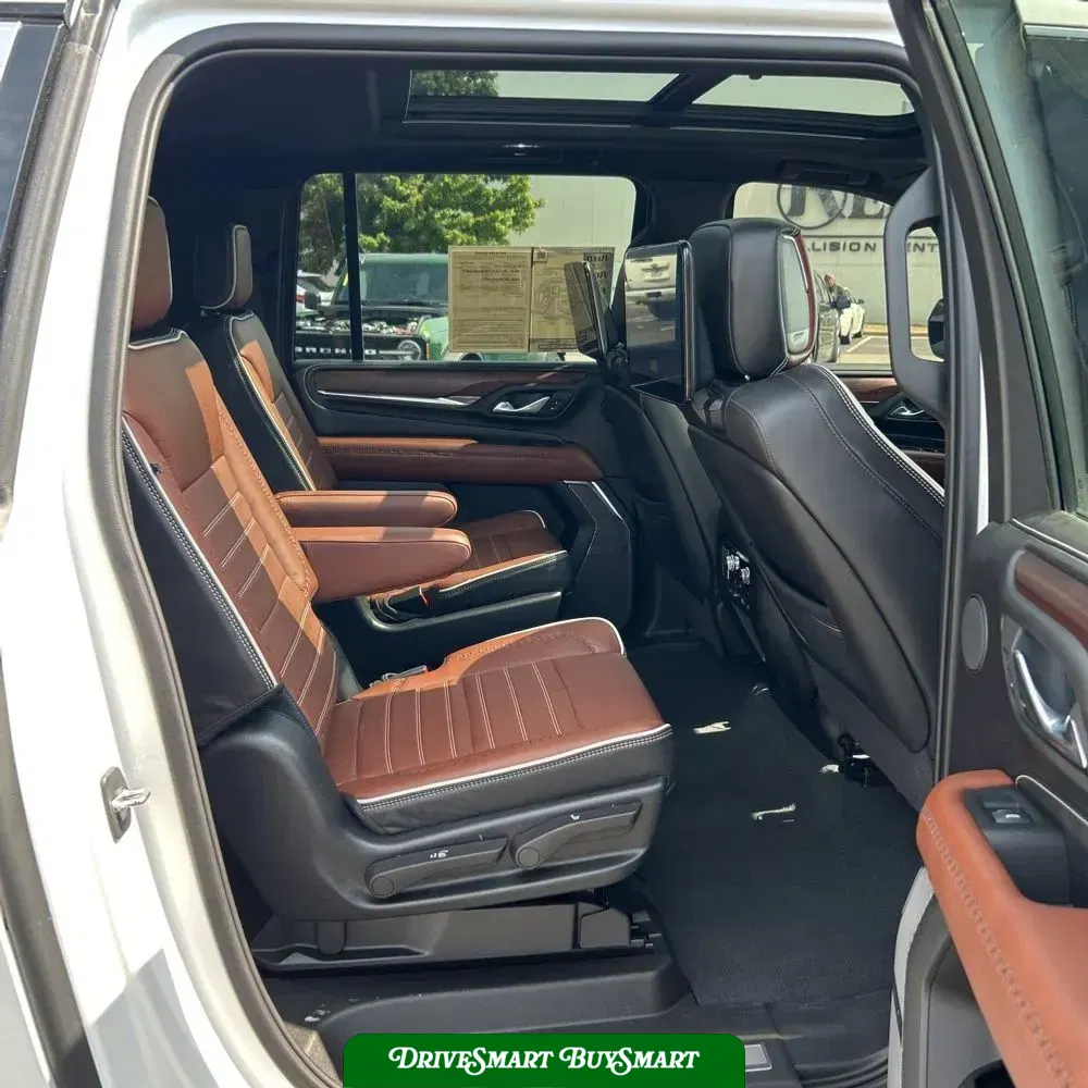 2023 GMC Yukon XL Denali Ultimate
