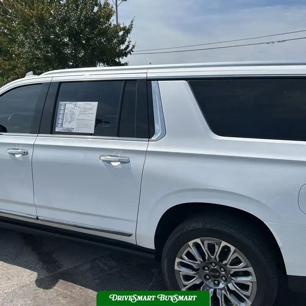 2023 GMC Yukon XL Denali Ultimate