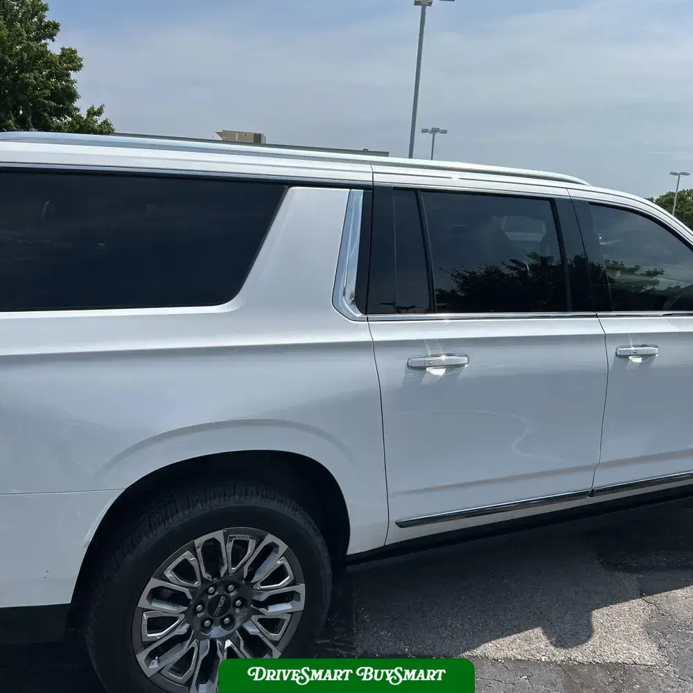 2023 GMC Yukon XL Denali Ultimate