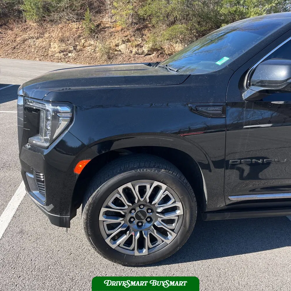 2023 GMC Yukon XL Denali Ultimate