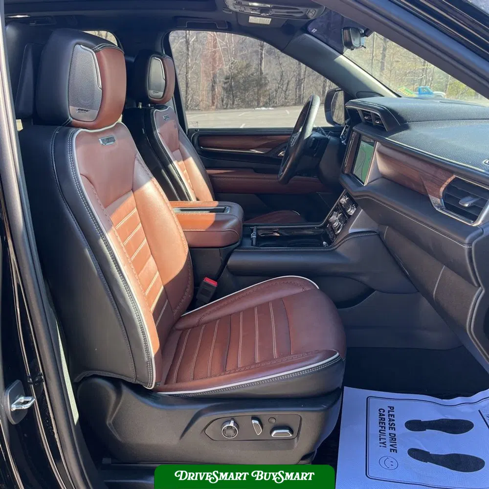 2023 GMC Yukon XL Denali Ultimate