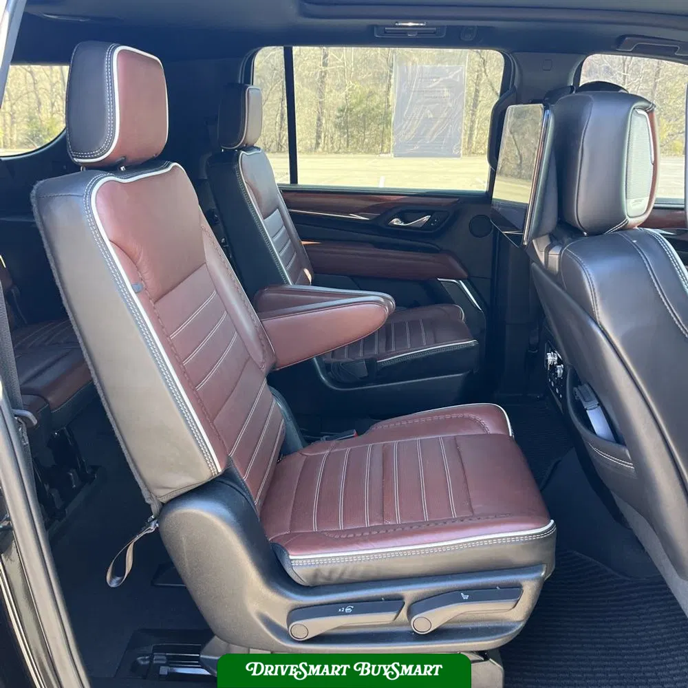 2023 GMC Yukon XL Denali Ultimate