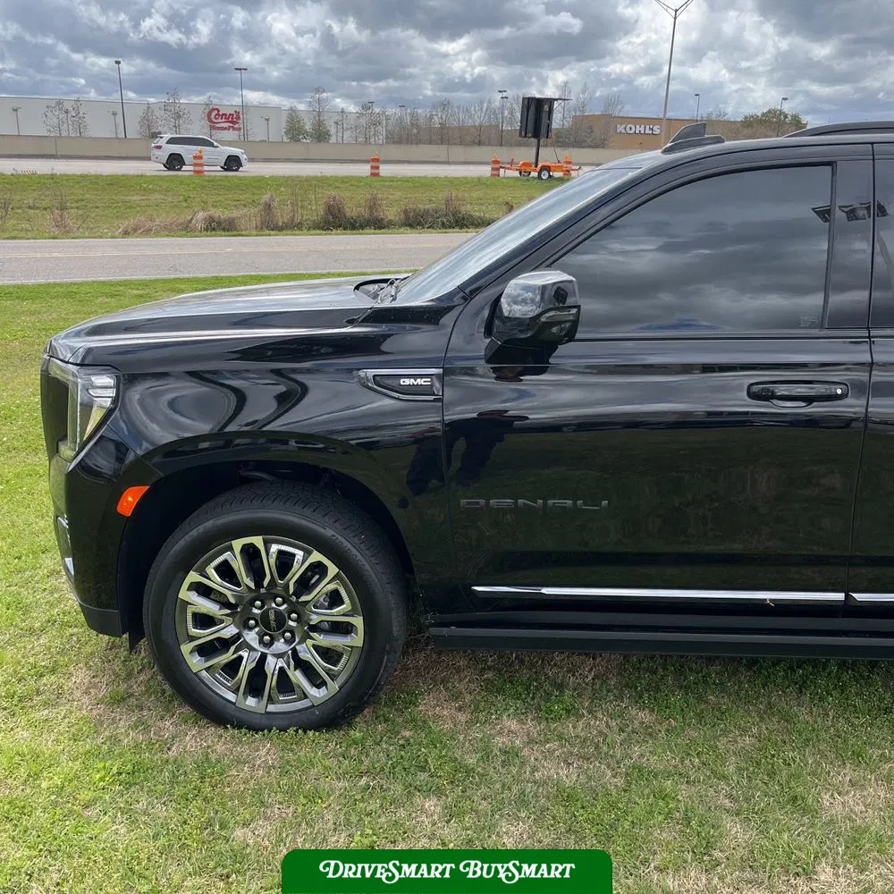 2023 GMC Yukon XL Denali Ultimate