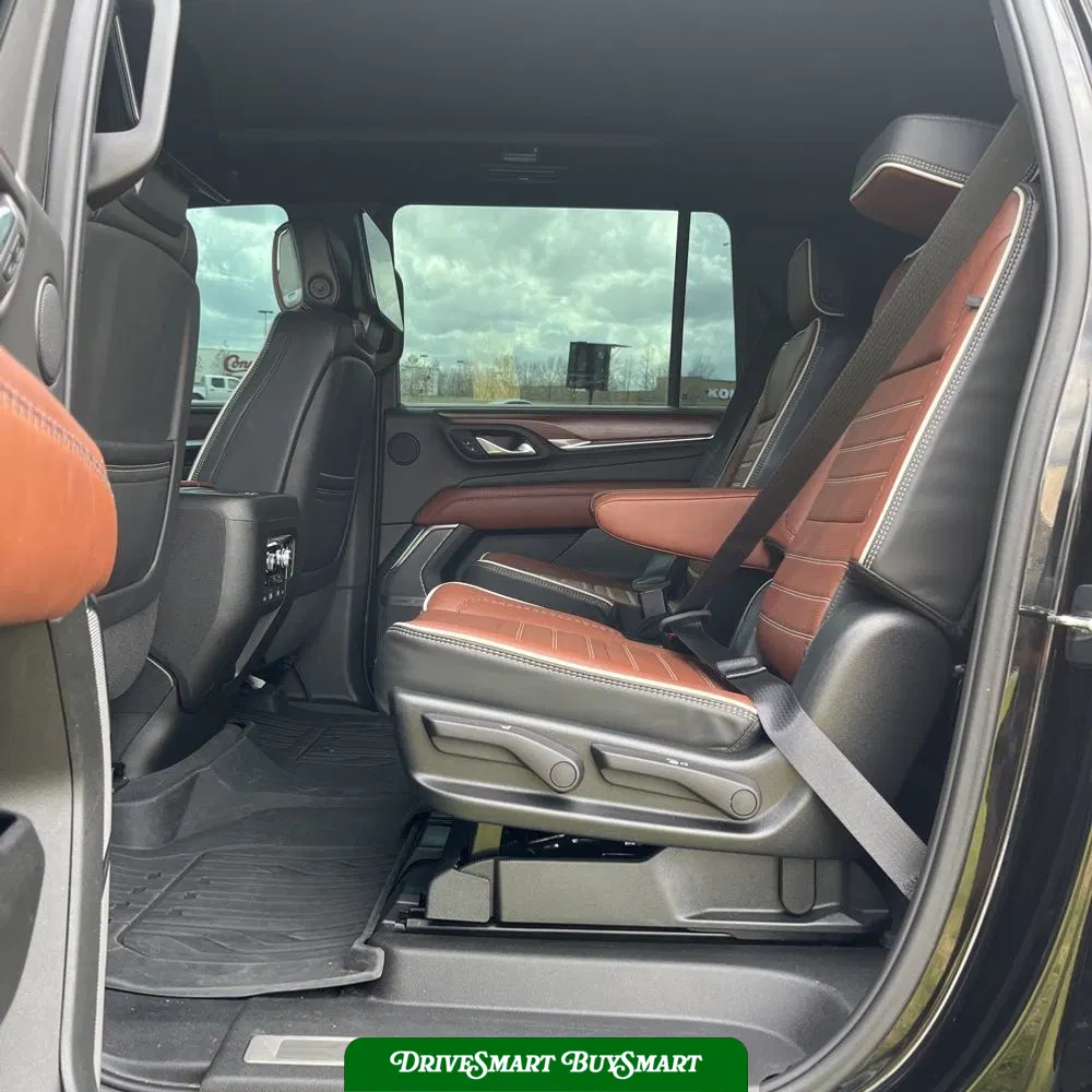 2023 GMC Yukon XL Denali Ultimate