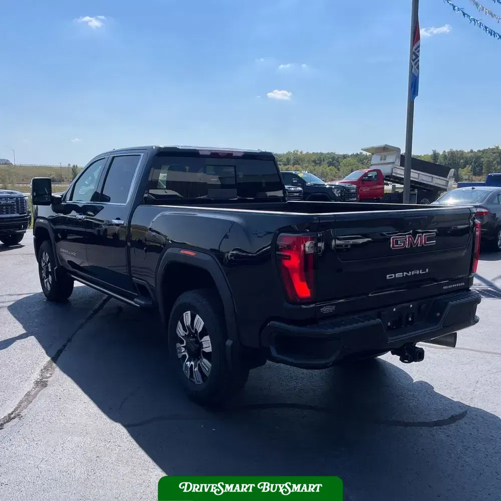 2024 GMC Sierra 2500 Denali