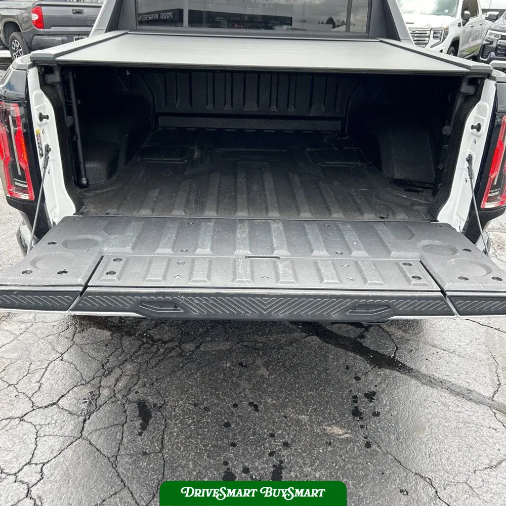 2023 GMC Hummer EV SUT Edition 1