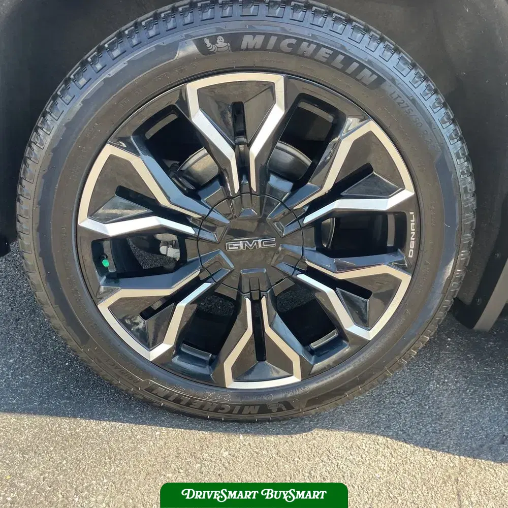 2025 GMC Sierra EV Denali