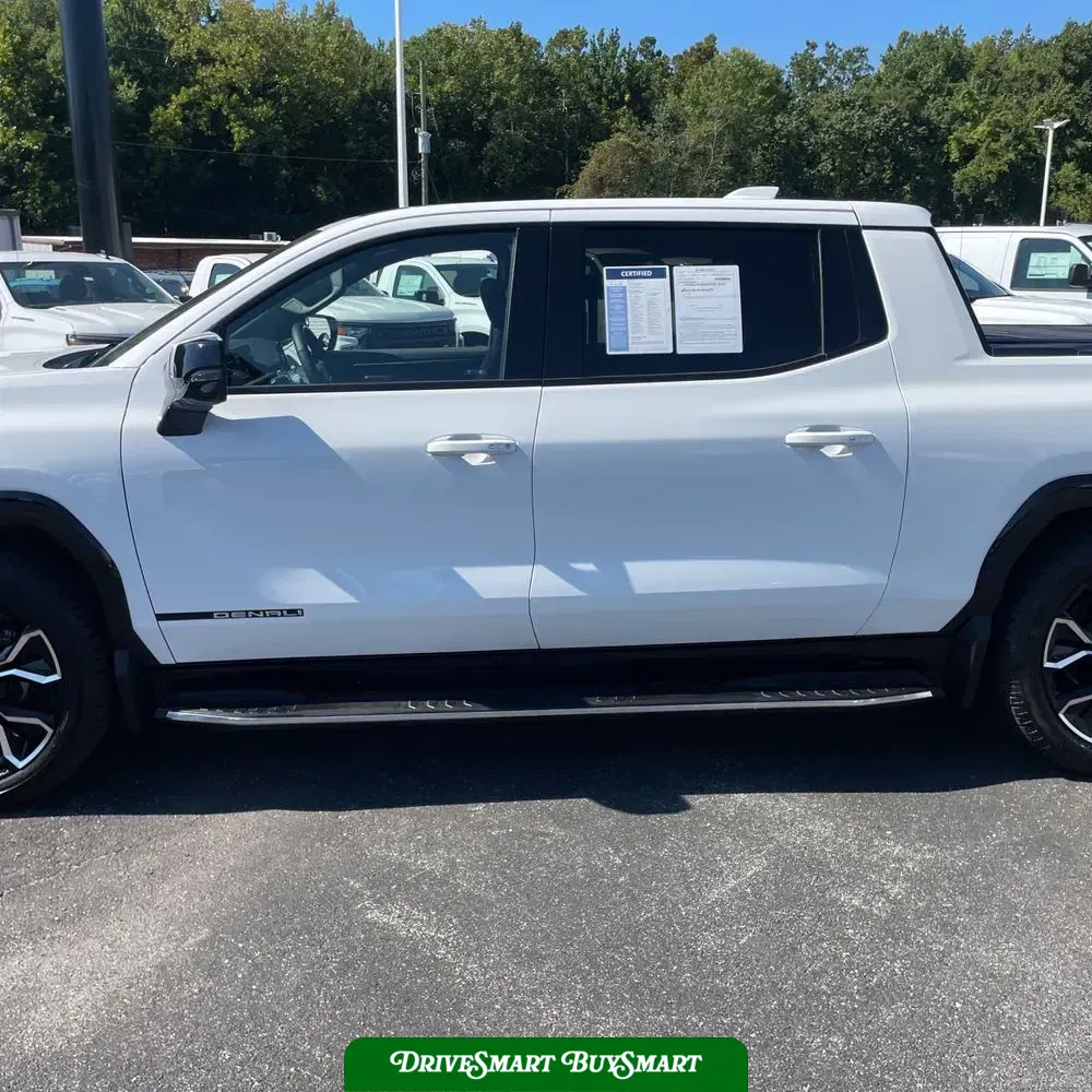 2025 GMC Sierra EV Denali