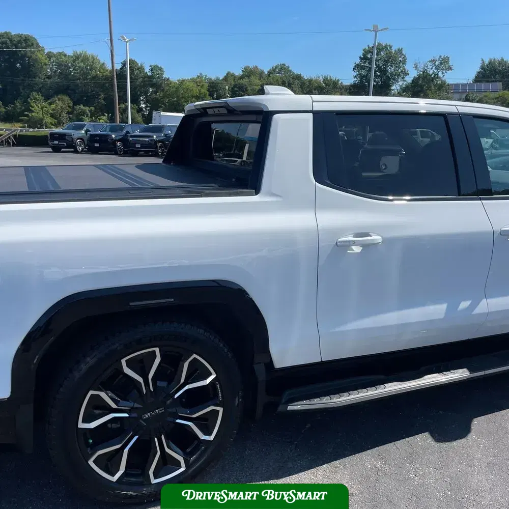 2025 GMC Sierra EV Denali