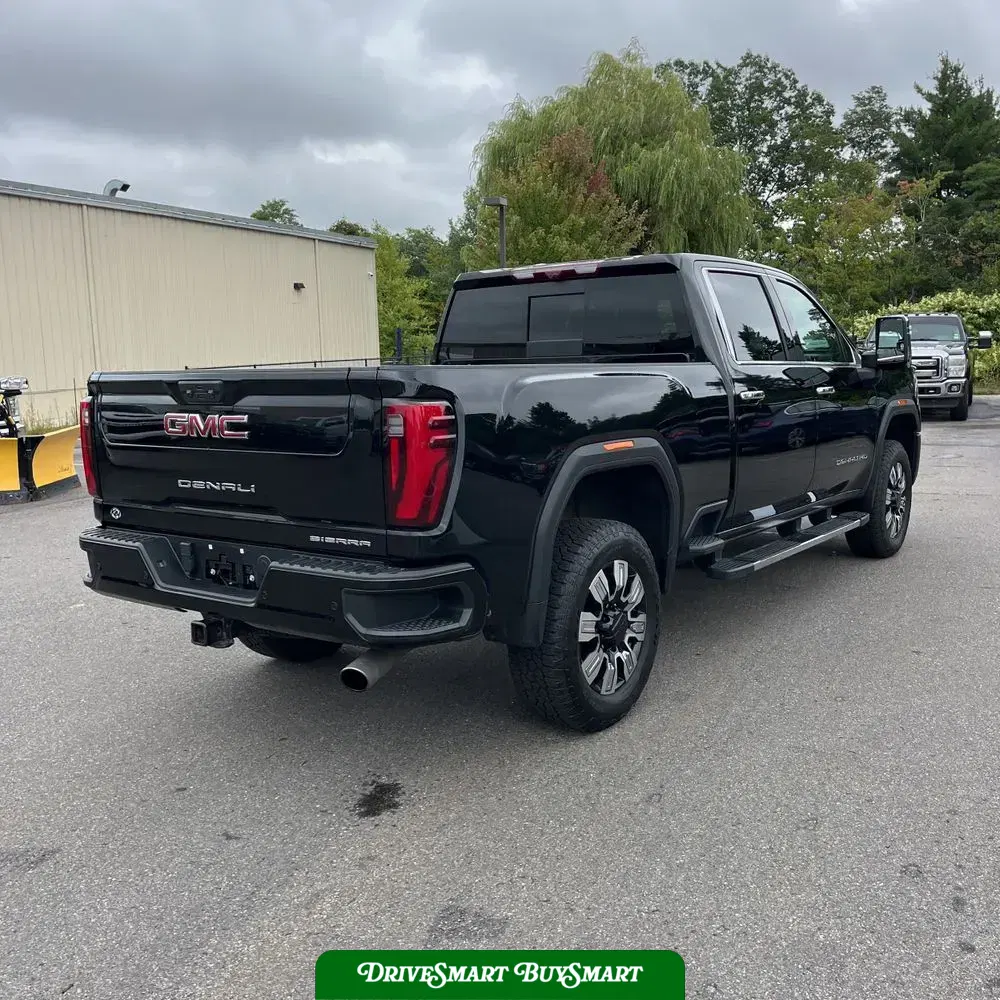 2024 GMC Sierra 2500HD Denali
