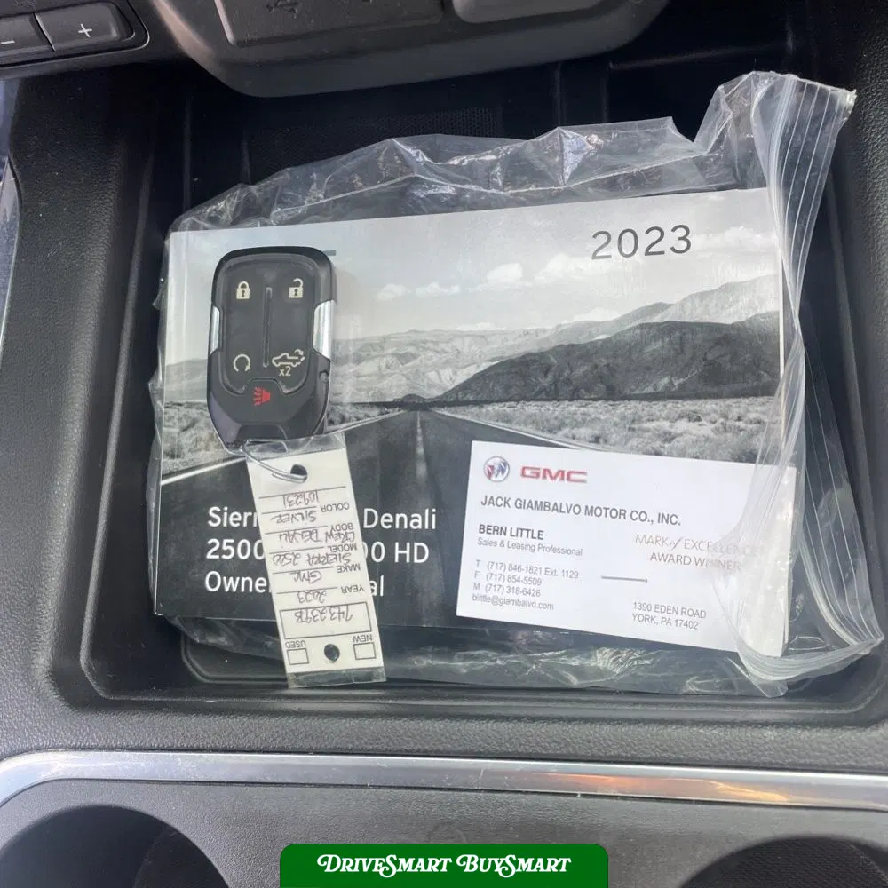 2023 GMC Sierra 2500HD Denali