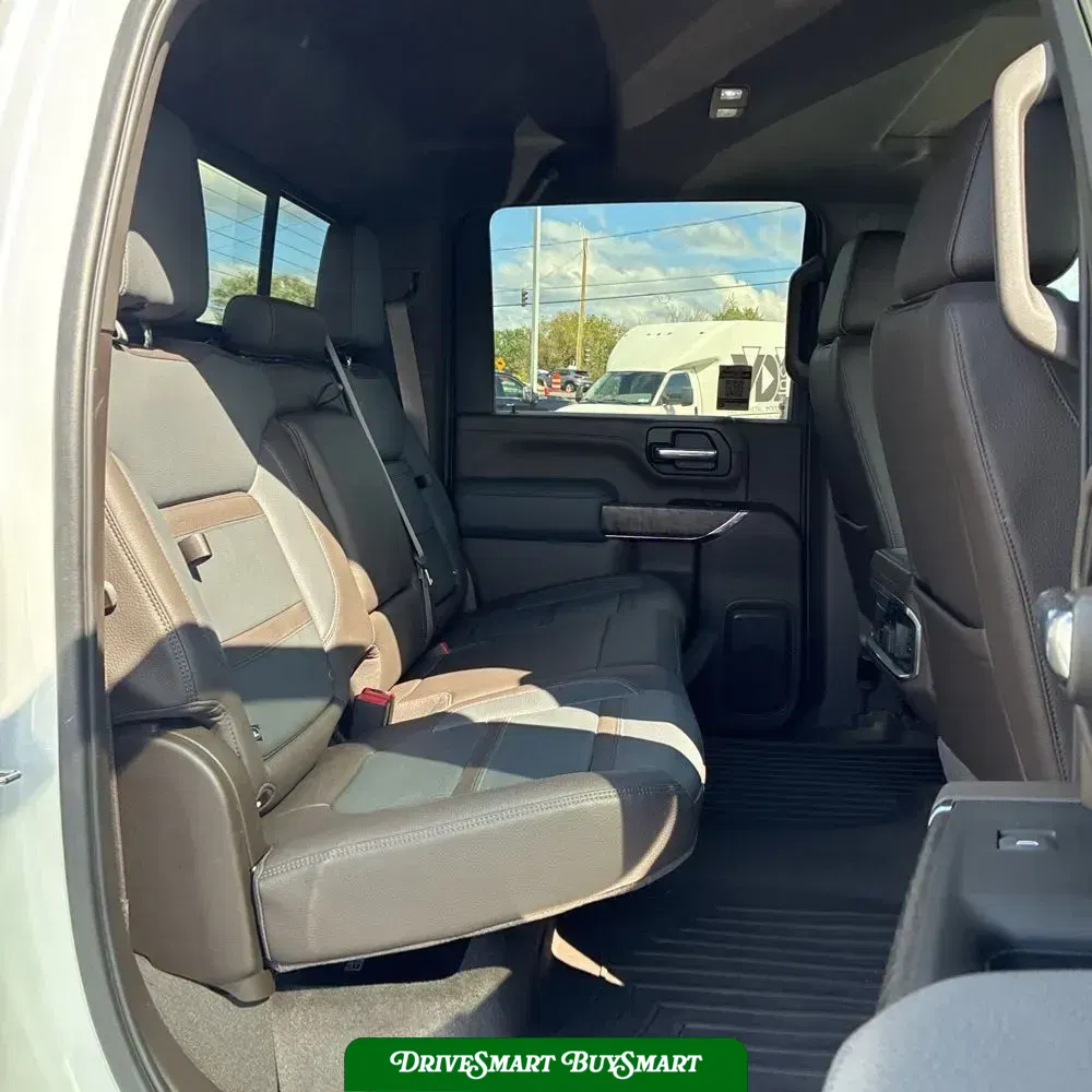 2023 GMC Sierra 2500HD Denali