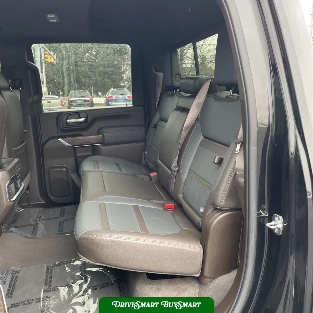 2023 GMC Sierra 2500HD Denali