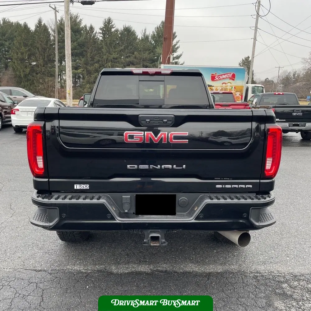 2023 GMC Sierra 2500HD Denali