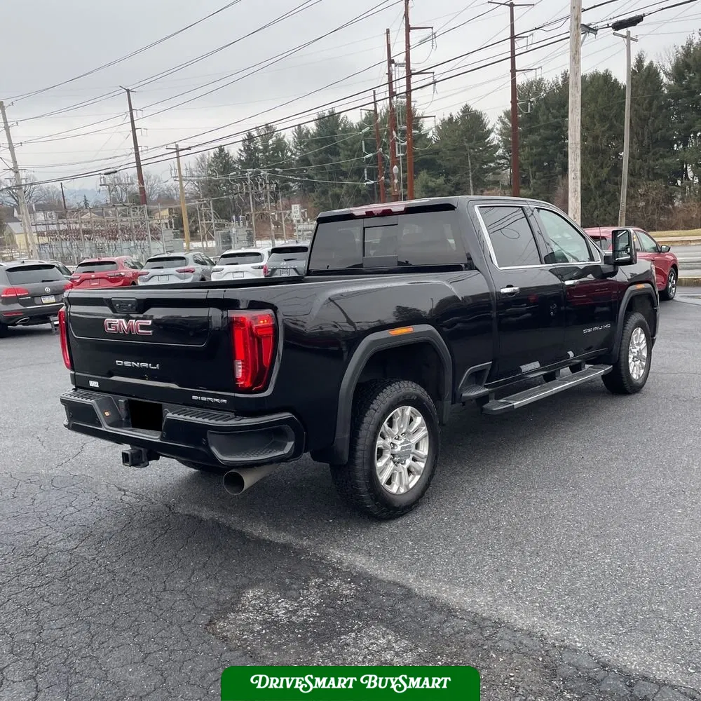 2023 GMC Sierra 2500HD Denali