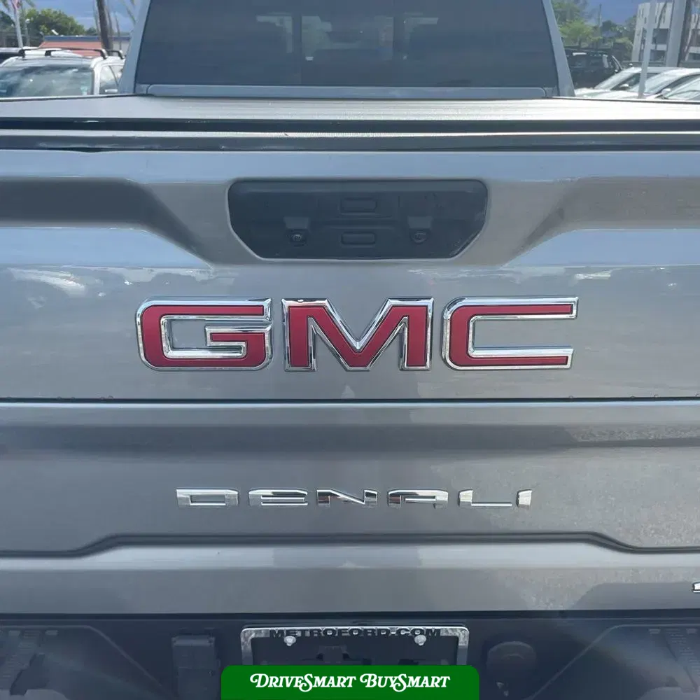 2024 GMC Sierra 2500HD Denali