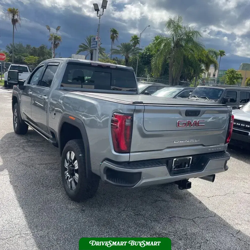 2024 GMC Sierra 2500HD Denali