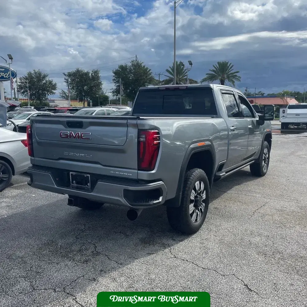 2024 GMC Sierra 2500HD Denali