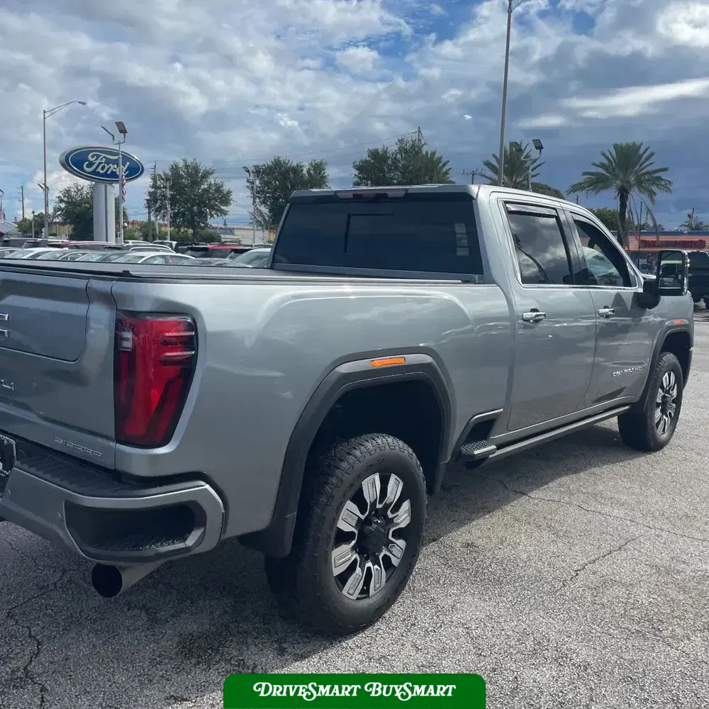 2024 GMC Sierra 2500HD Denali