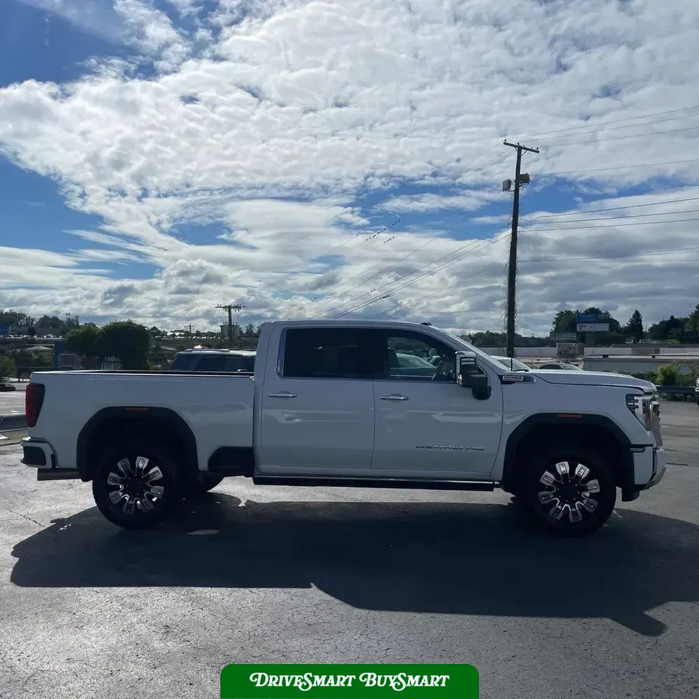 2024 GMC Sierra 2500HD Denali