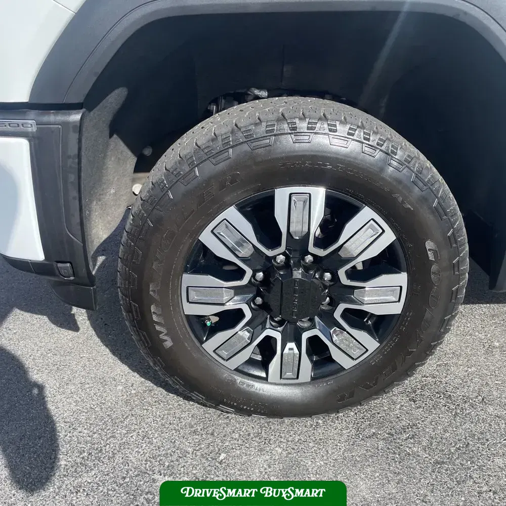 2024 GMC Sierra 2500HD Denali