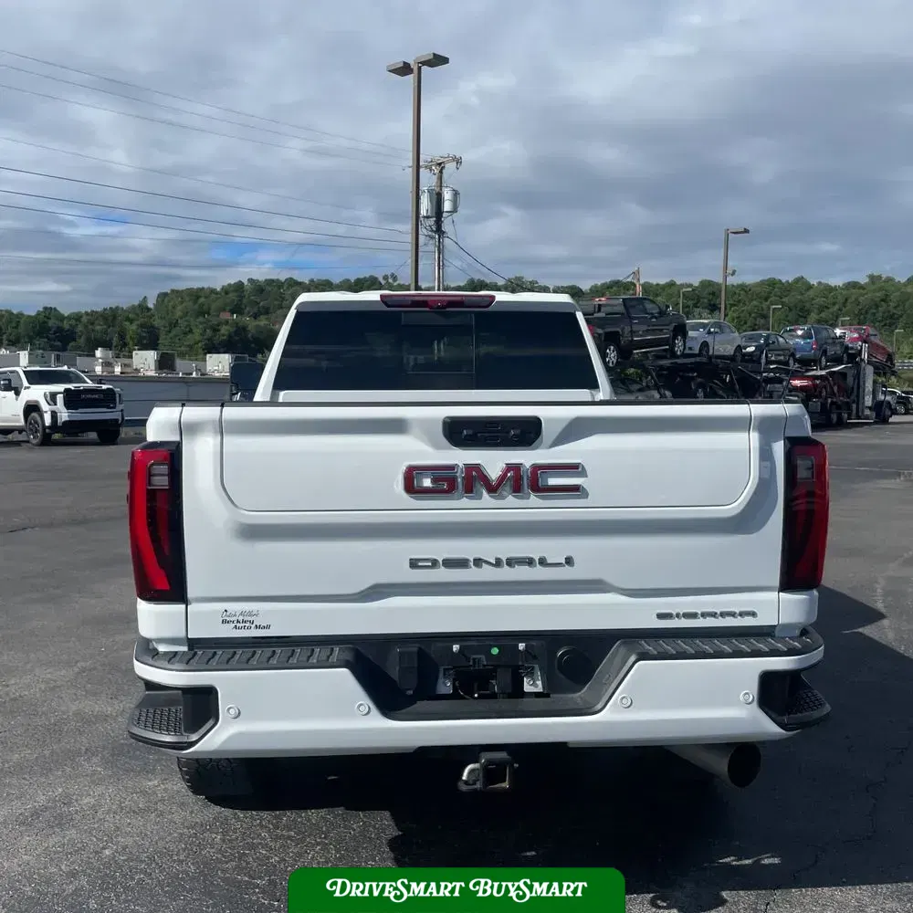 2024 GMC Sierra 2500HD Denali