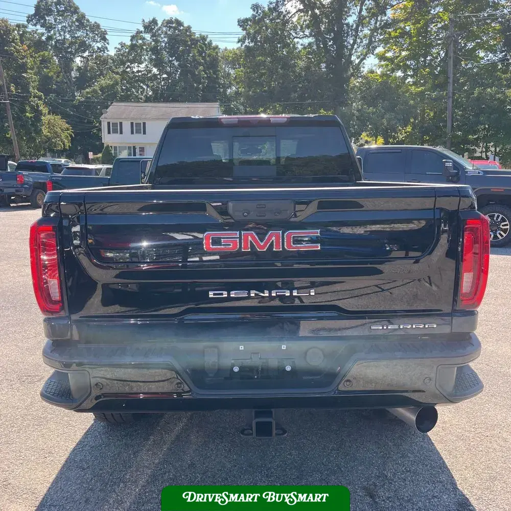 2023 GMC Sierra 2500 Denali