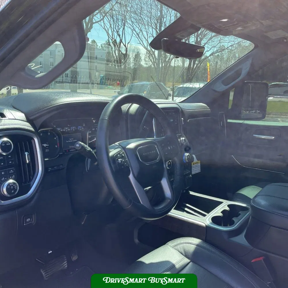 2023 GMC Sierra 2500HD Denali