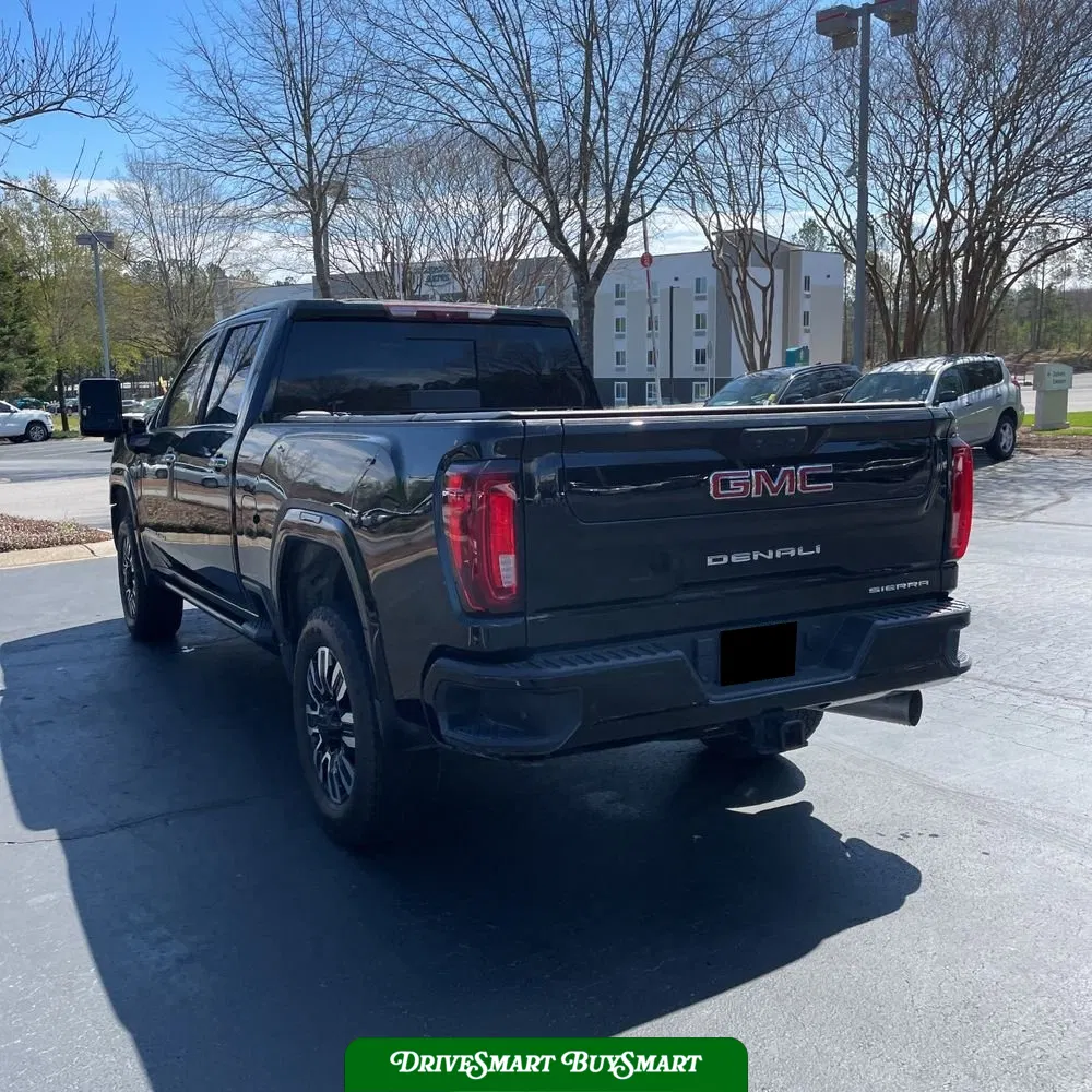 2023 GMC Sierra 2500HD Denali