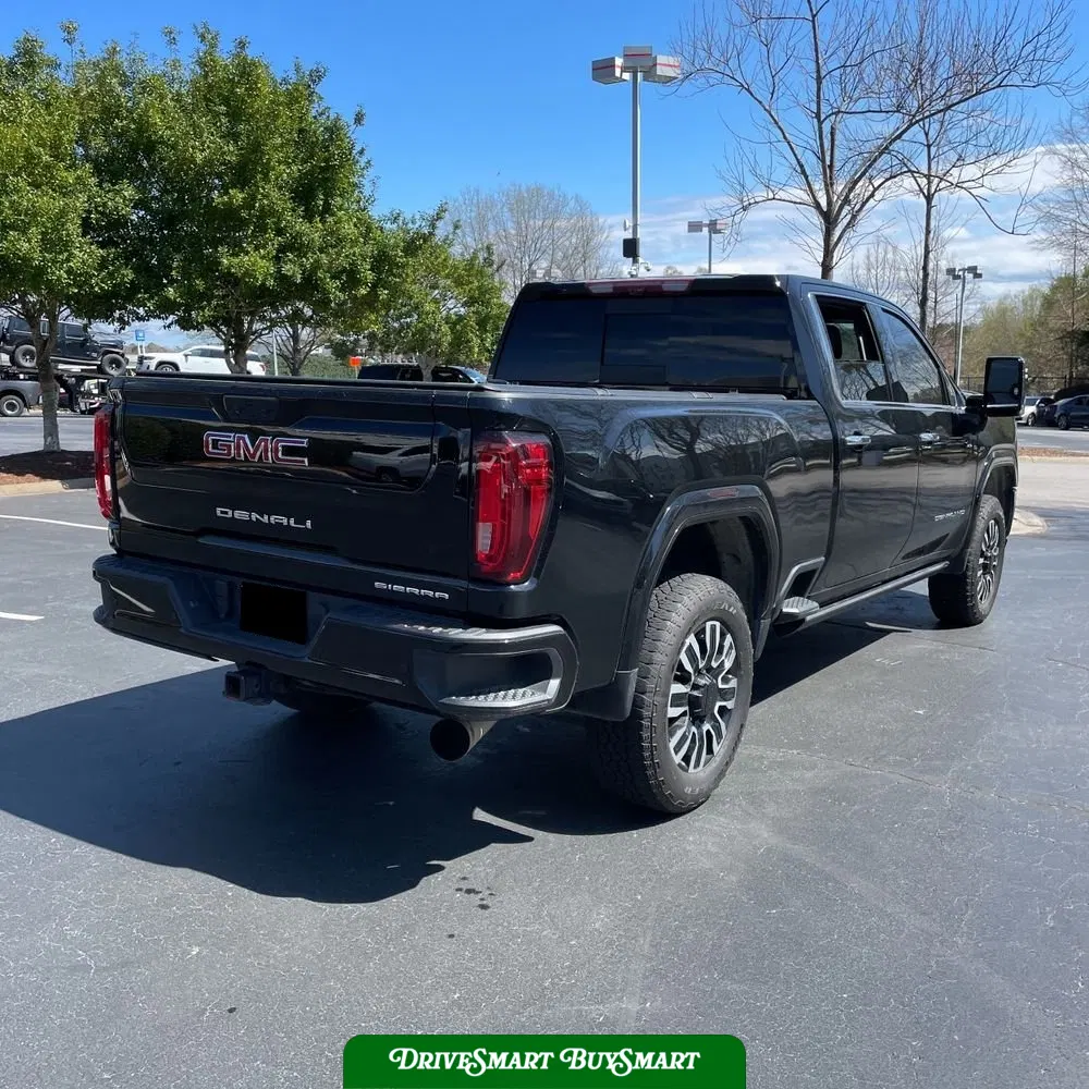 2023 GMC Sierra 2500HD Denali