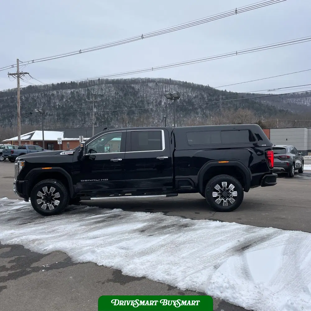 2024 GMC Sierra 2500HD Denali