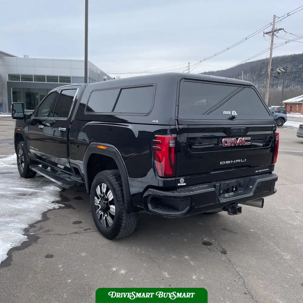 2024 GMC Sierra 2500HD Denali