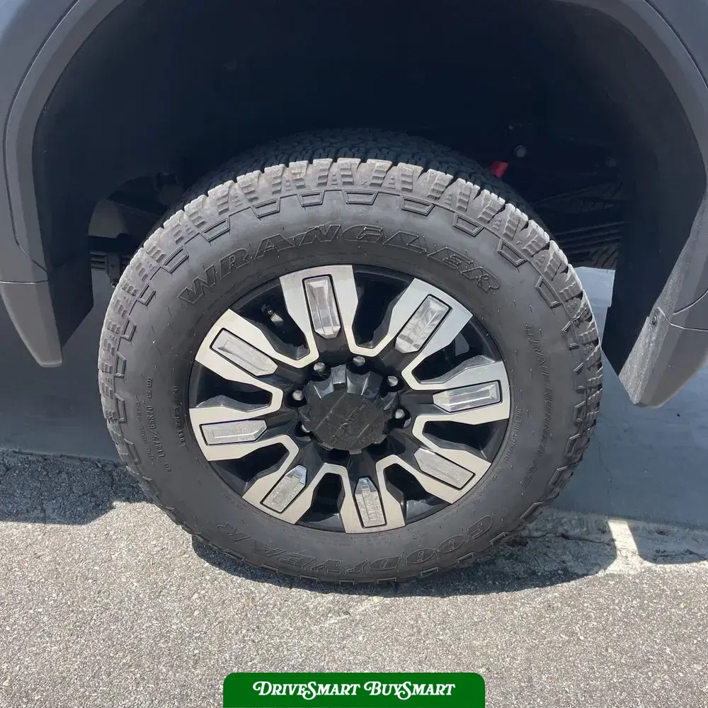2024 GMC Sierra 2500HD Denali