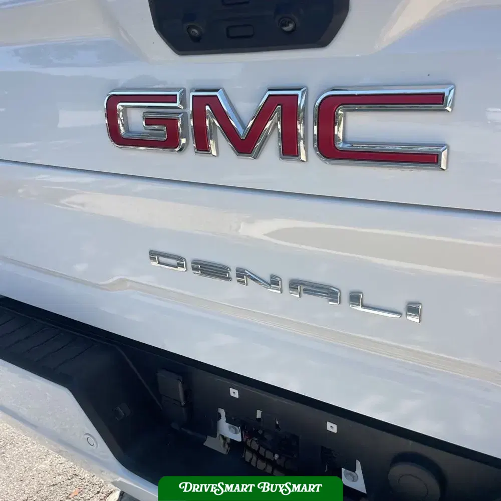 2024 GMC Sierra 2500HD Denali