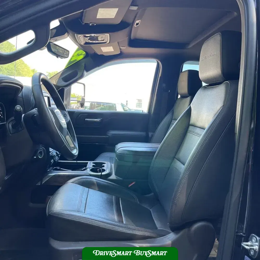 2023 GMC Sierra 2500HD Denali