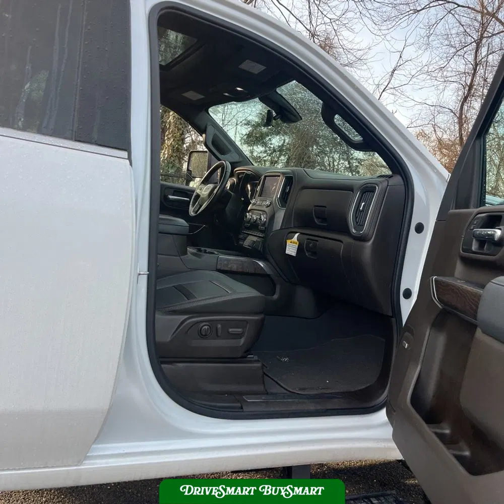 2023 GMC Sierra 2500HD Denali