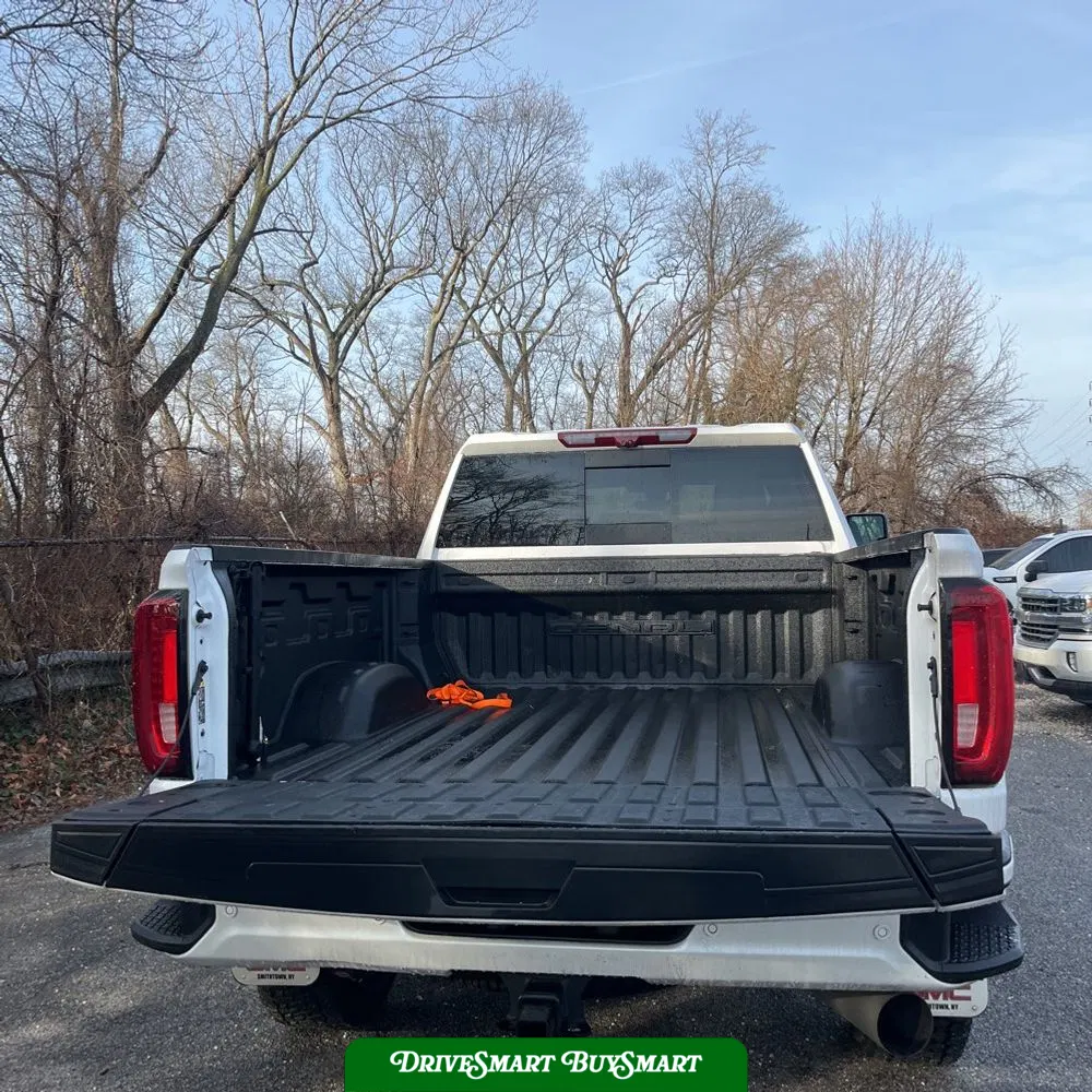 2023 GMC Sierra 2500HD Denali