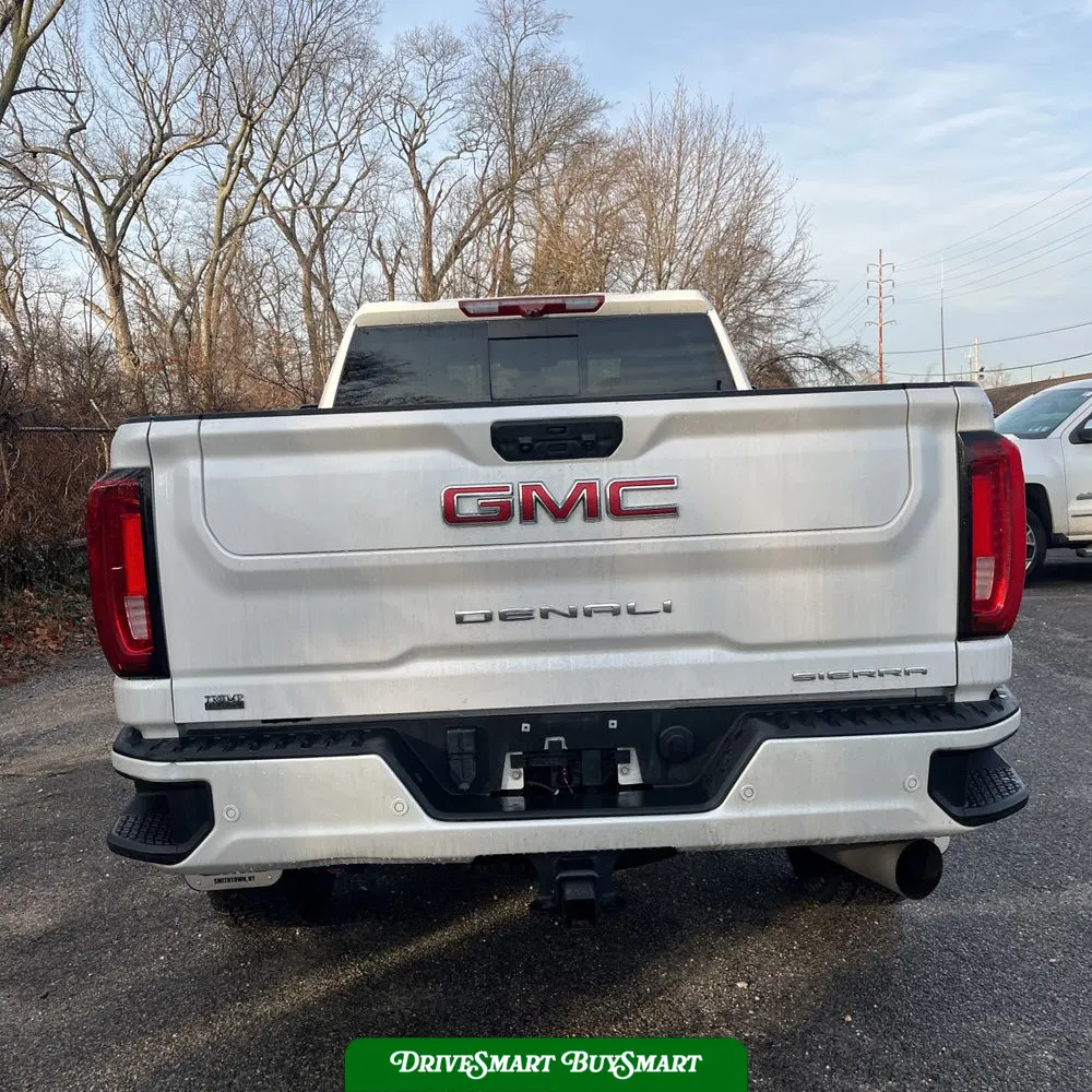 2023 GMC Sierra 2500HD Denali