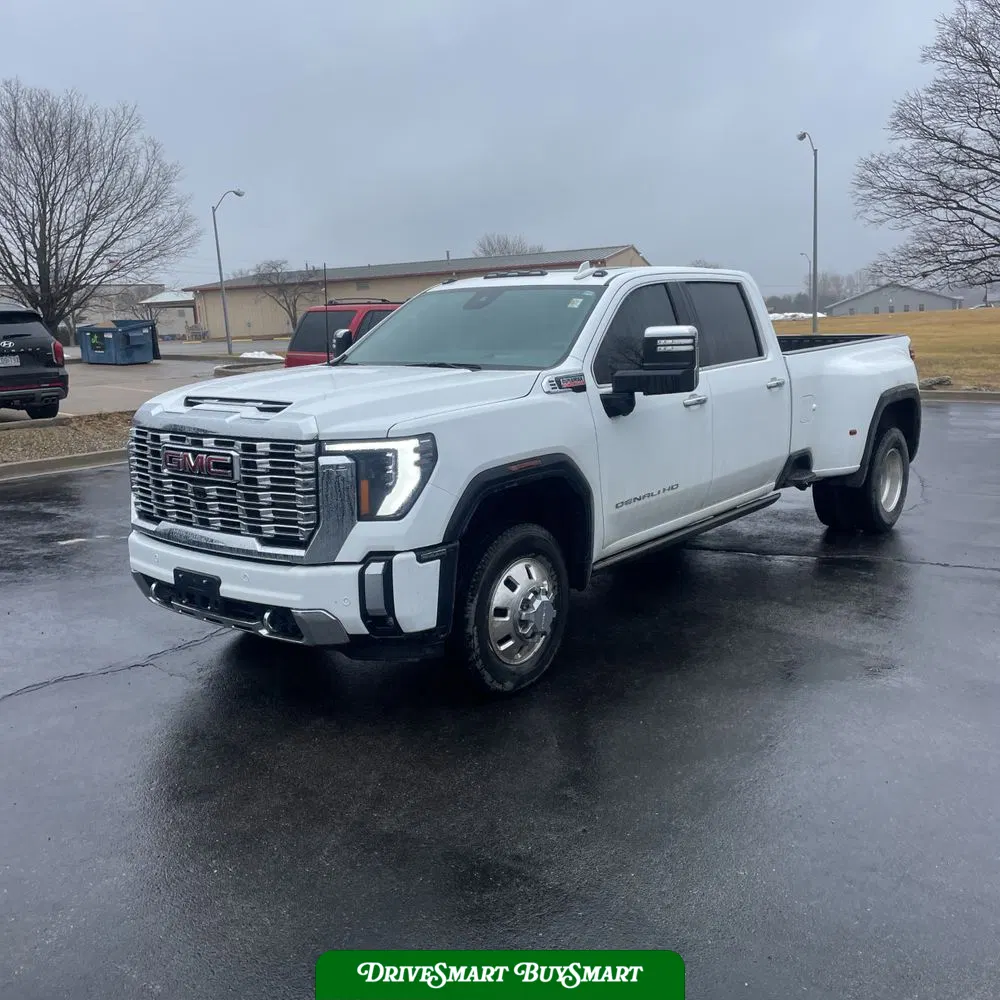 2024 GMC Sierra 3500HD Denali