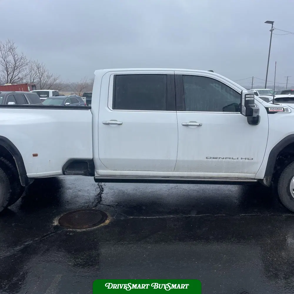 2024 GMC Sierra 3500HD Denali