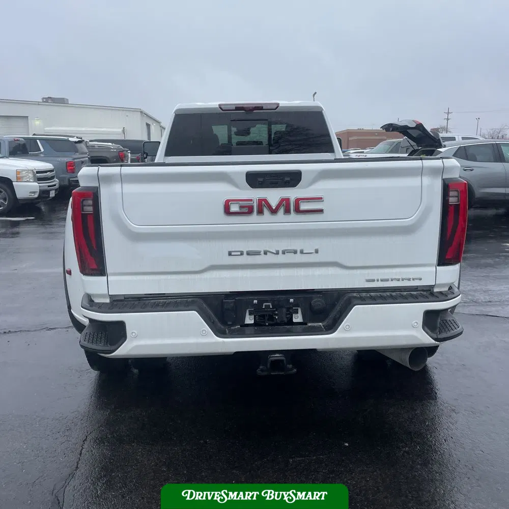 2024 GMC Sierra 3500HD Denali