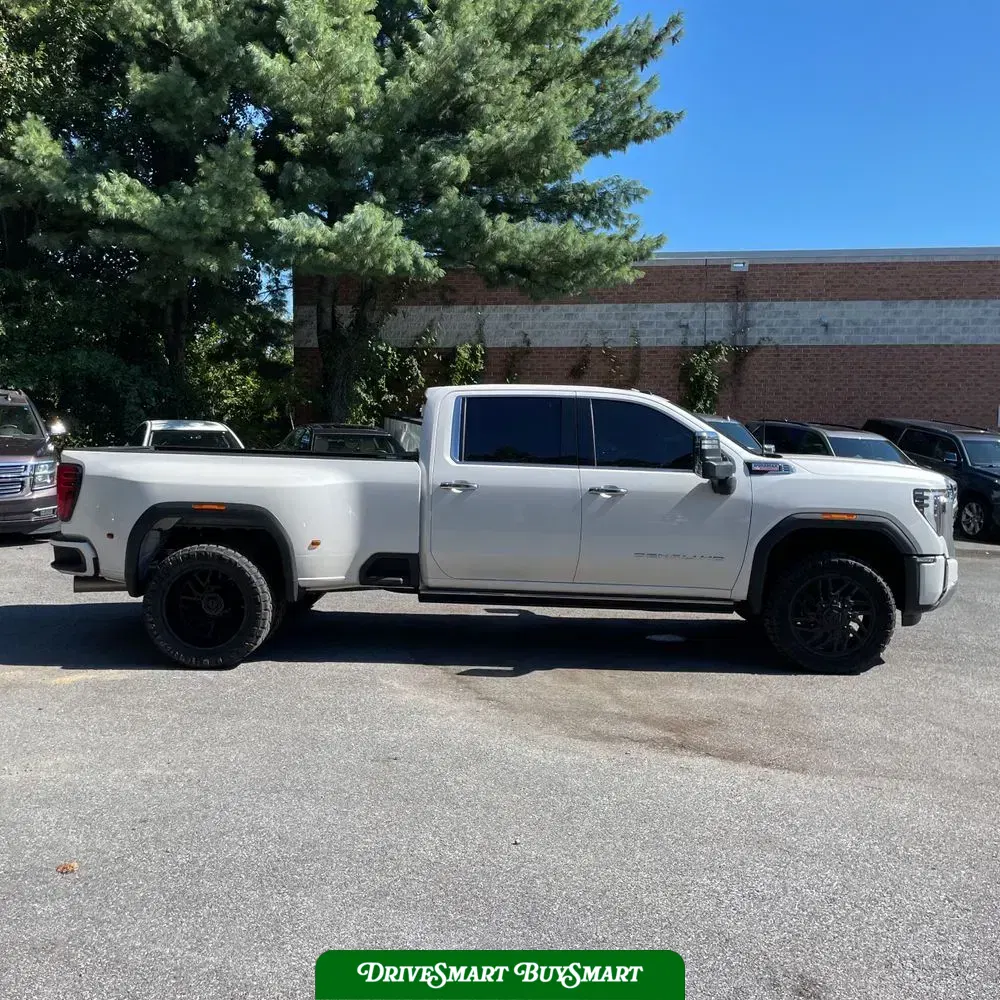 2024 GMC Sierra 3500HD Denali