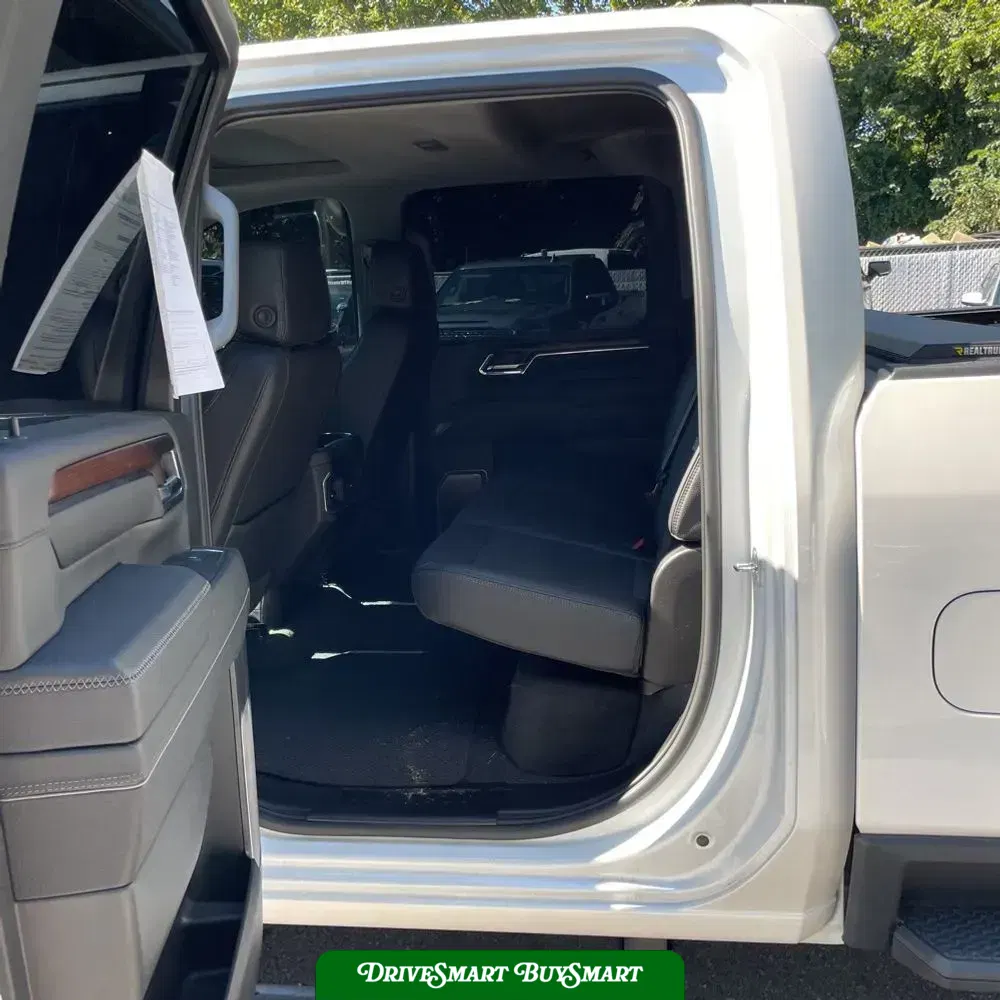 2024 GMC Sierra 3500HD Denali