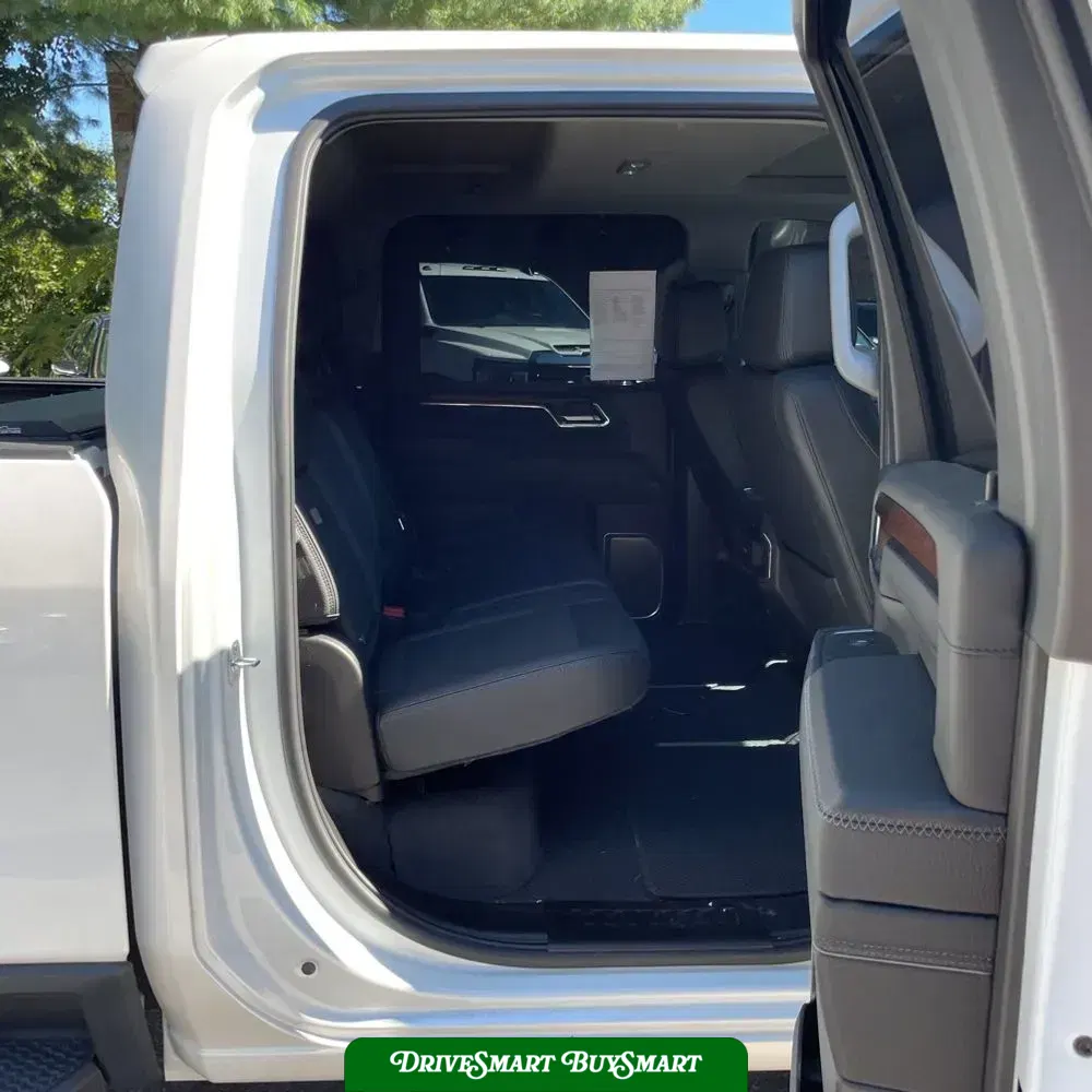 2024 GMC Sierra 3500HD Denali